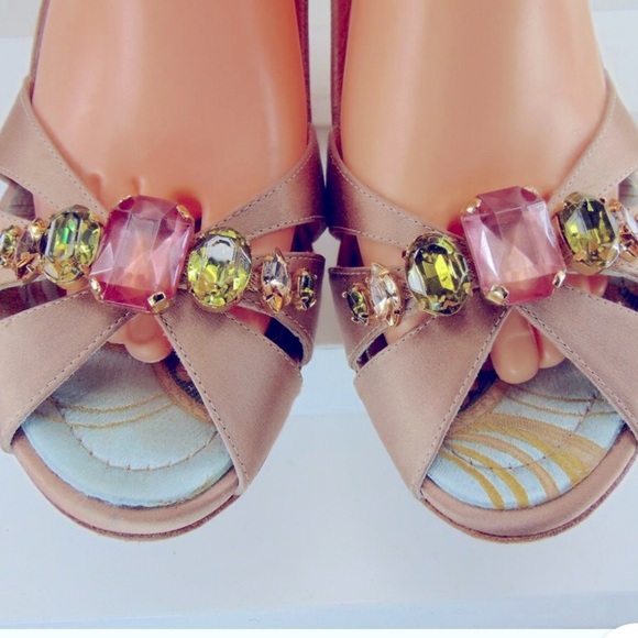 Giusepee Zanotti Vicini Pink Satin Jewel Sandals Heels Size 38 / 8 Women - Picture 4 of 12